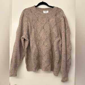 NWOT Beige knit argyle sweater